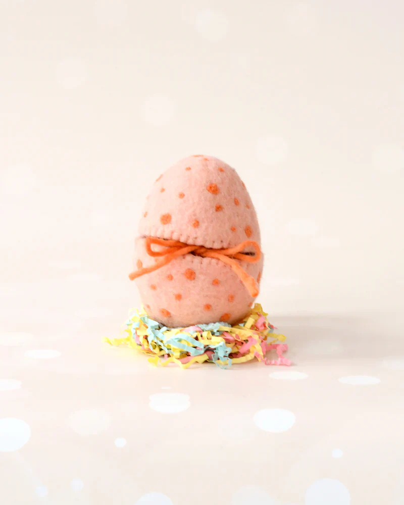 Felt Peach Surprise Egg with Highland Cow Toy Inside - Image 3