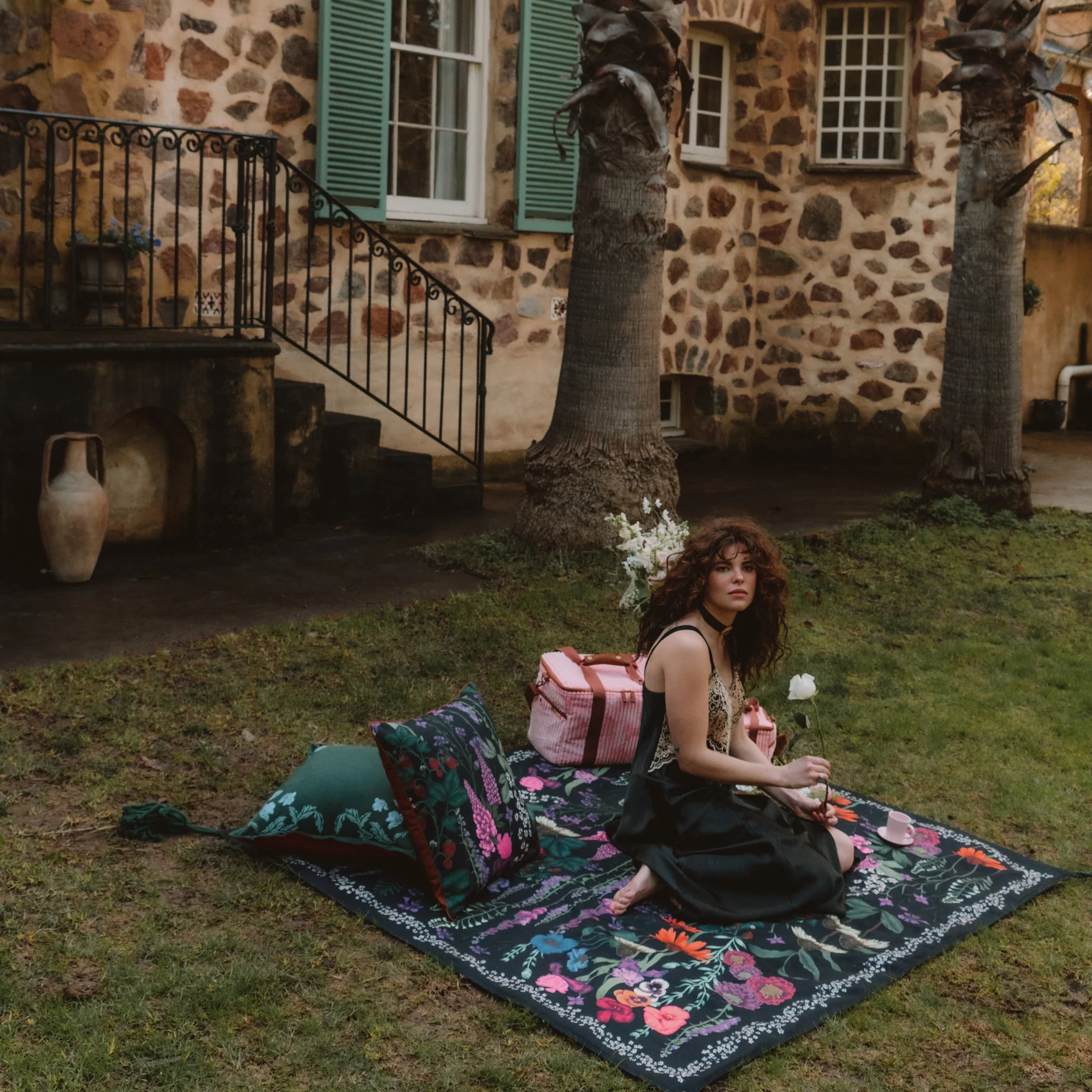 Flourish Picnic Rug - Clover - Image 6