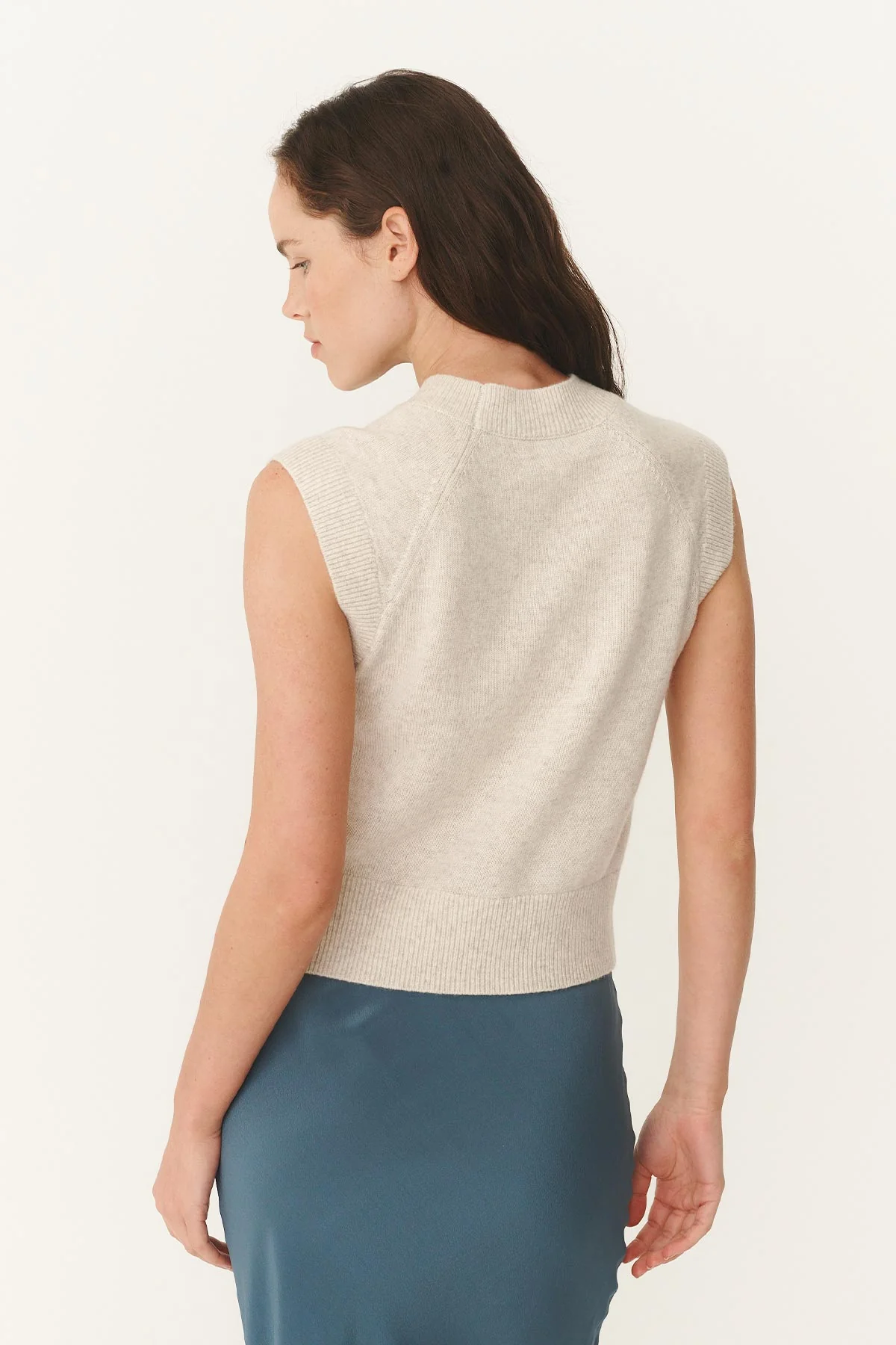 Quinn Merino Knit Vest - Oat Marle - Image 5