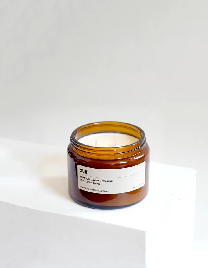 SUR : Cedarwood / Amber / Patchouli - Amber Candle - Image 2